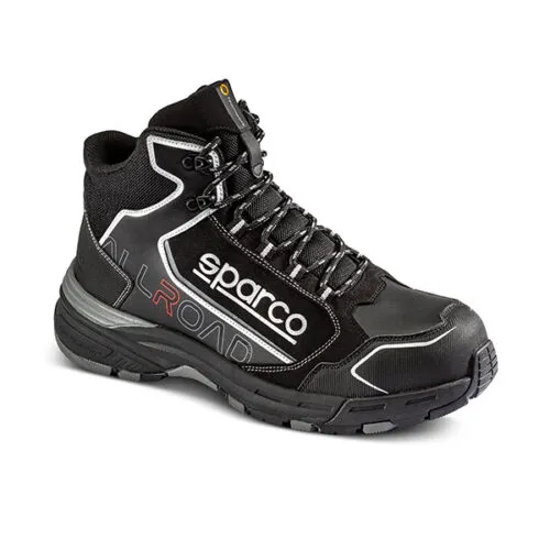 Scarpa nera Sparco Allroad, con suola robusta e dettagli bianchi e rossi, ideale per usi su percorsi misti.